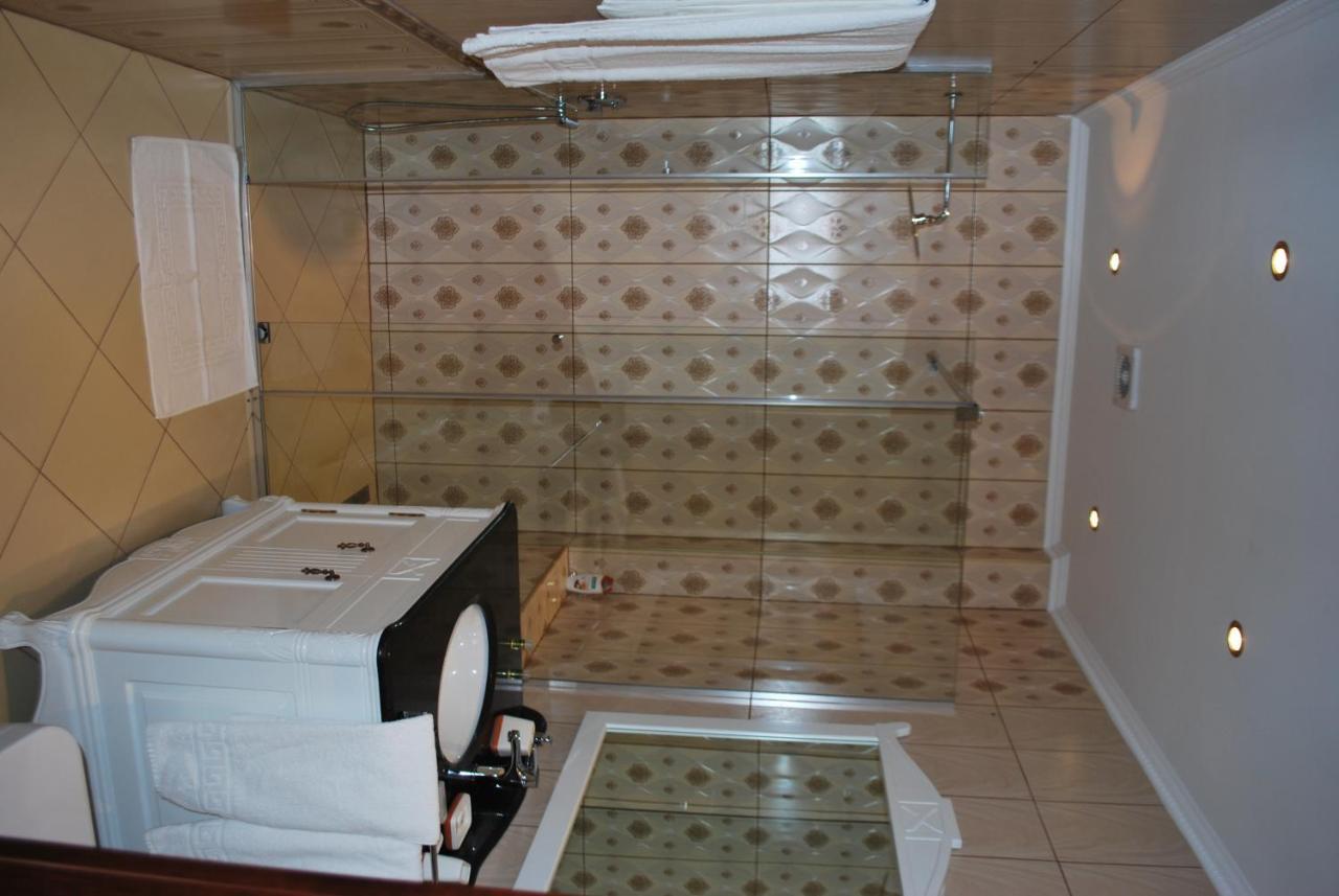Hotel Vila Sigal Korce Ngoại thất bức ảnh
