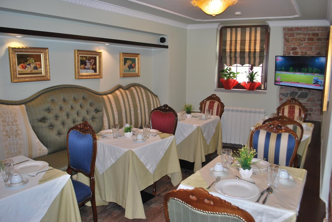 Hotel Vila Sigal Korce Ngoại thất bức ảnh